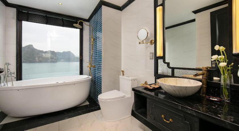 Hanoi-Halong Bay 2 Days 1 night - Tuan Chau Island Habour 10