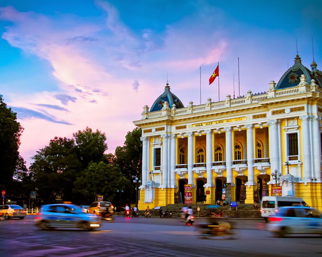 Discover real Vietnam 19 days tour from Hanoi