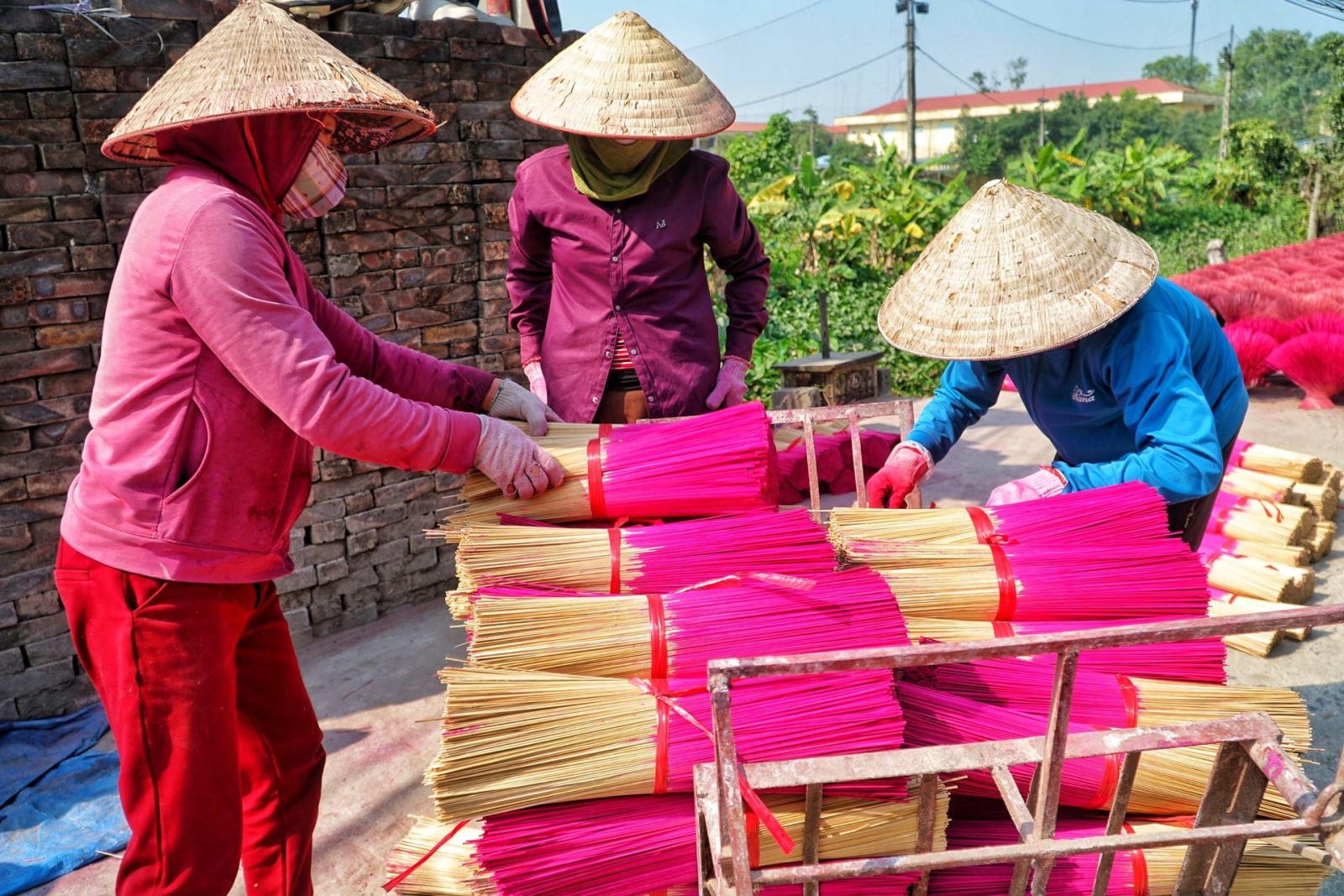 Hanoi Incense Village Full-Day Trip Itinerary 18