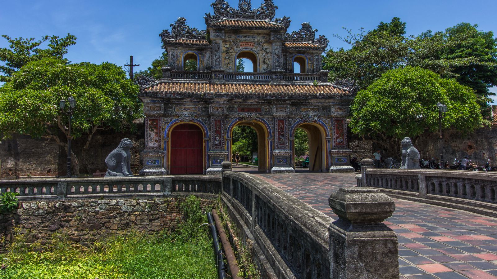 Khai Dinh tomb
