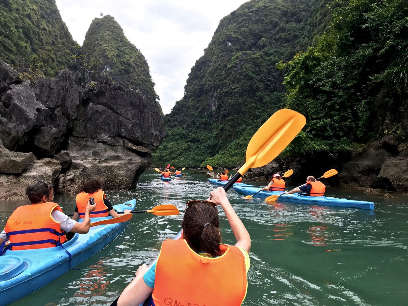 Discover Vietnam in 6 days
